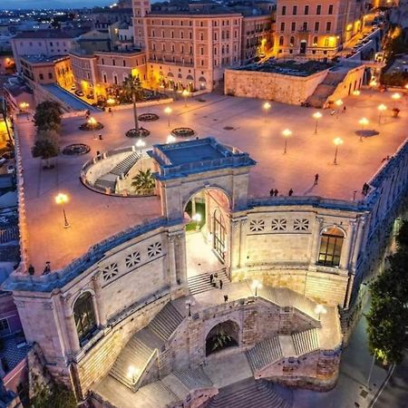 Stupenda Suite A Cagliari Piazza Galilei Exterior photo